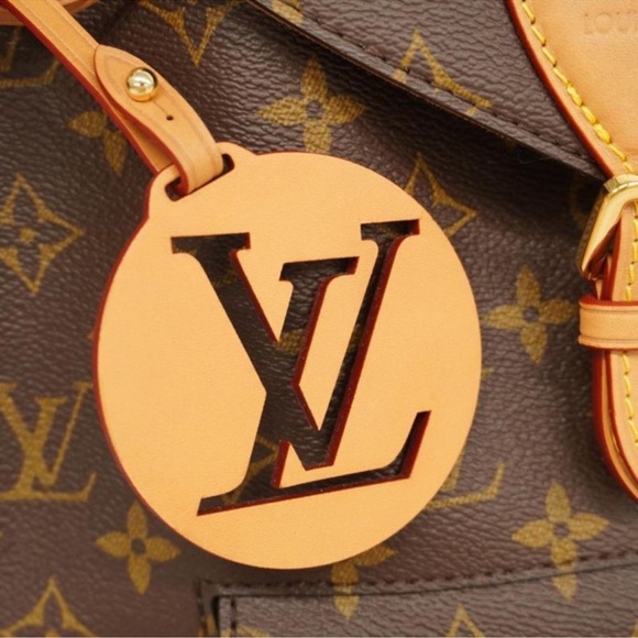 Louis Vuitton Montsouris PM Backpack - Picture 5 of 7